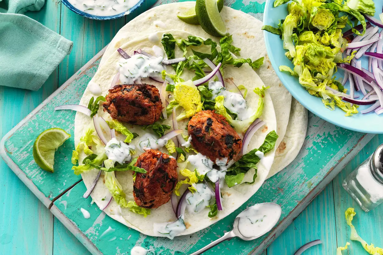 PEK Kofte with Garlic Yoghurt and Wraps Pasties